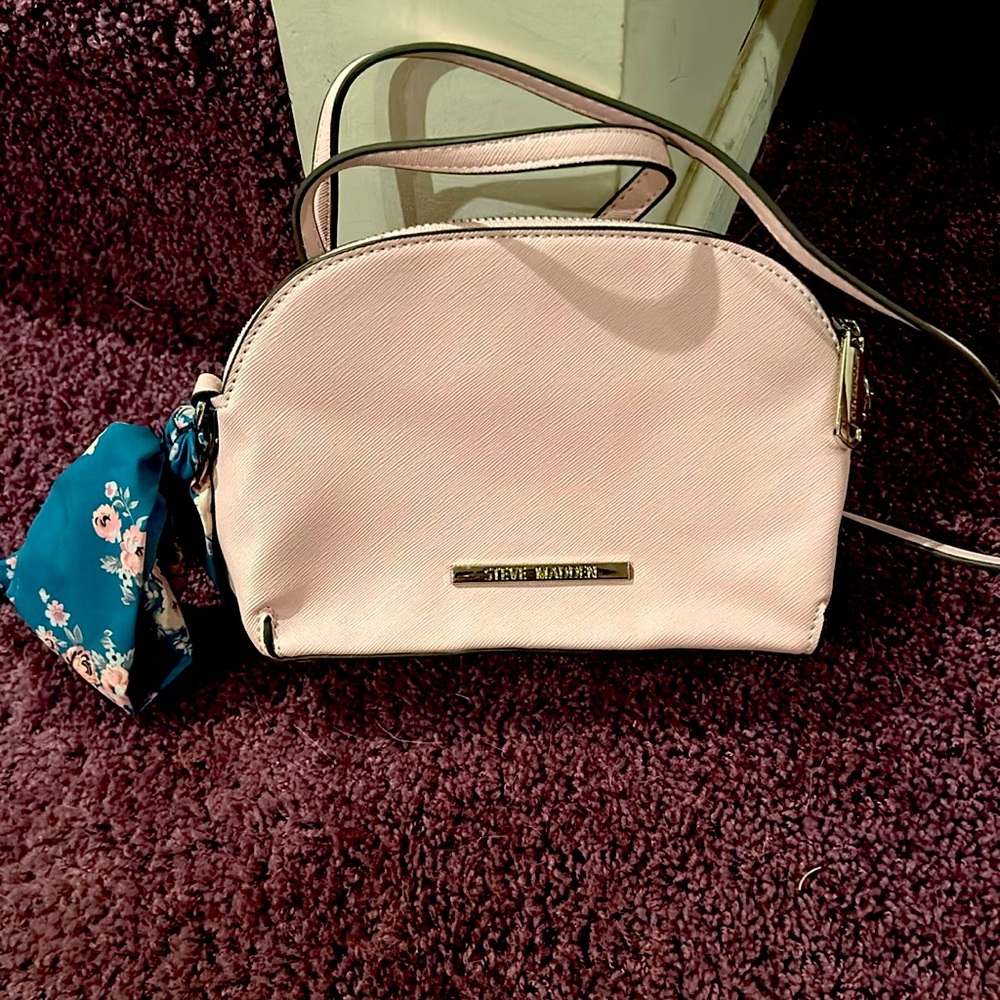Steve Madden never used pink shoulder bag